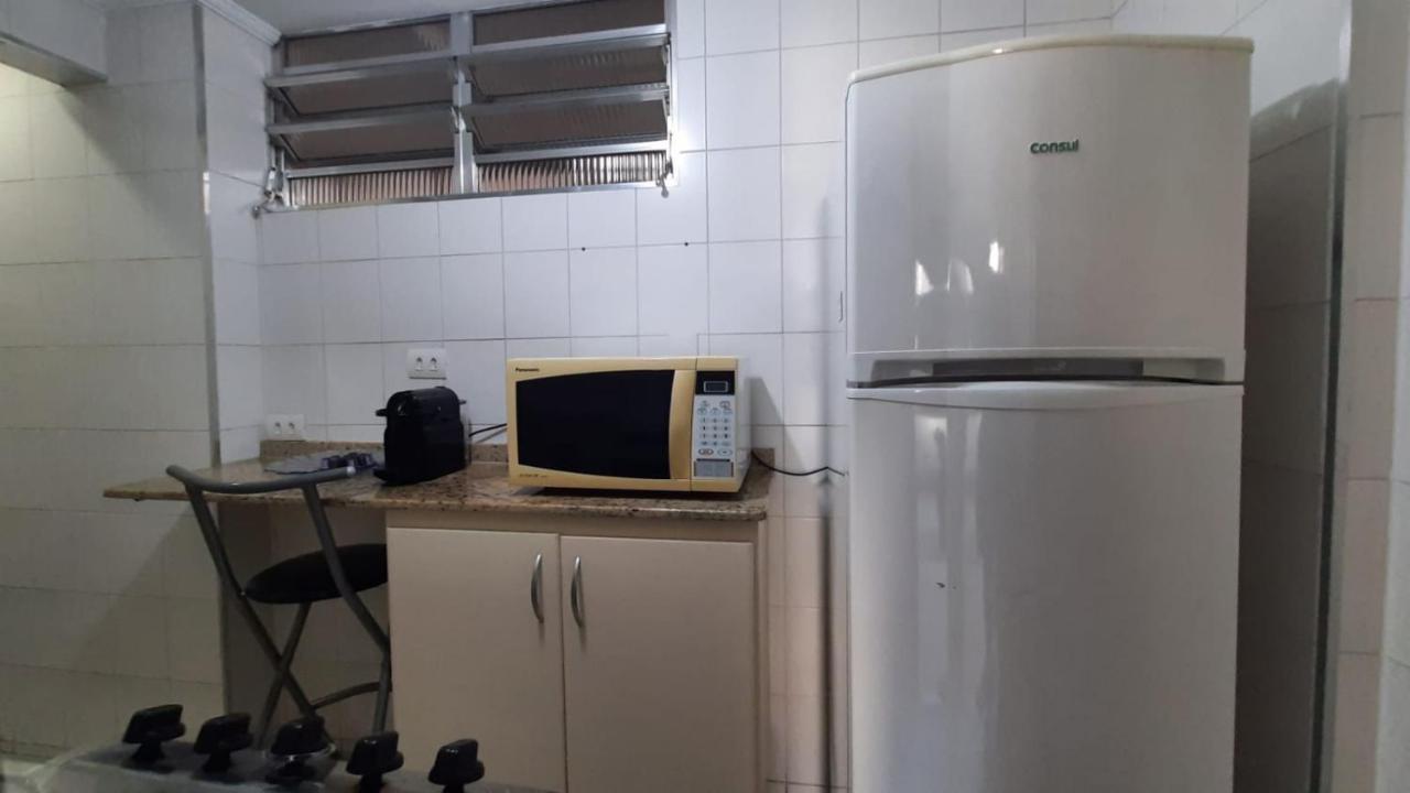 Apt De 2 Quartos, 3 Quadras Av Paulista E Wi-Fi 250 Mbs Apartment São Paulo Luaran gambar